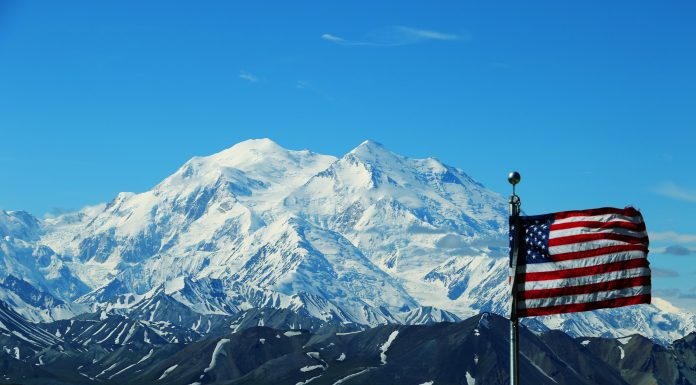 US regulators close Signature Bank