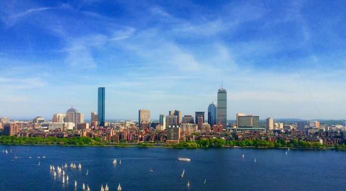 boston-digital-insurer-simply-business-teams-up-with-amsuisse