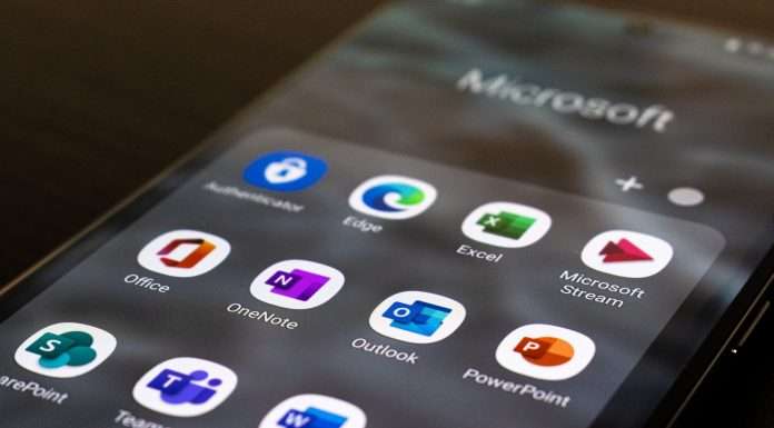 Microsoft Teams users can now accept payments with GoDaddy Payments