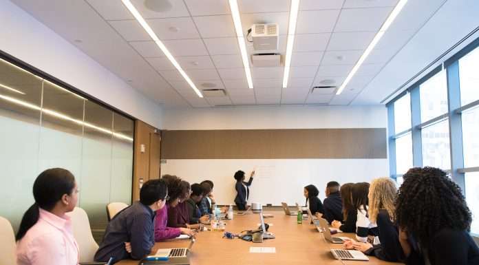 Key indicators for scaling your development team: insights from a RegTech CTO development