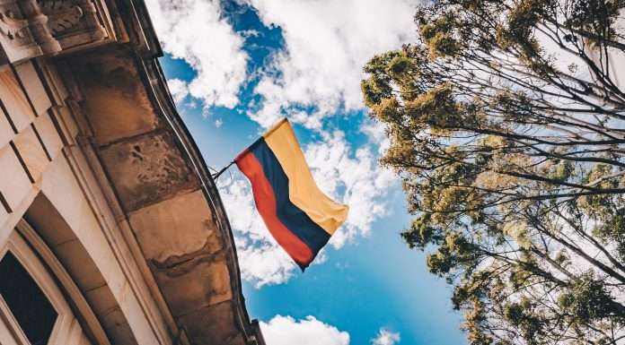 hdi-seguros-akur8-partner-colombia-colombian-market