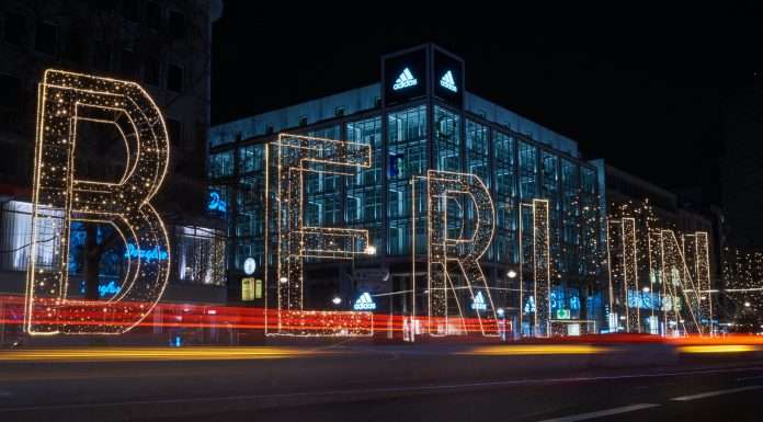 Berlin’s InsurTech pioneer INZMO launches AI chatbot NIMO Berlin's InsurTech pioneer INZMO launches AI chatbot NIMO