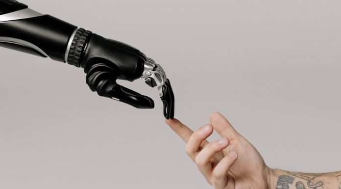 Could AI displace the financial advisor? AI