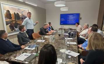 Embracing AI for transformation- Key insights from Aiviq's asset management roundtable