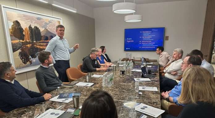 Embracing AI for transformation- Key insights from Aiviq's asset management roundtable