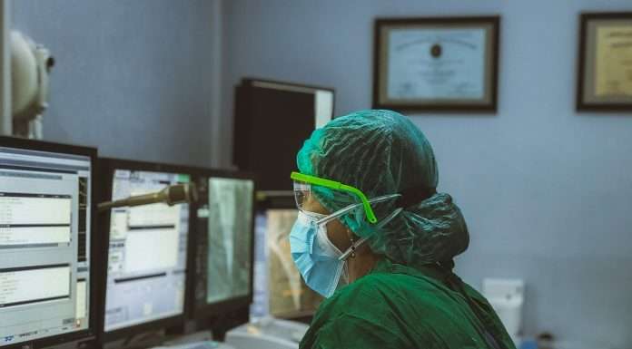 Wisedocs disrupts the insurance sector with innovative AI Medical Summary Platform