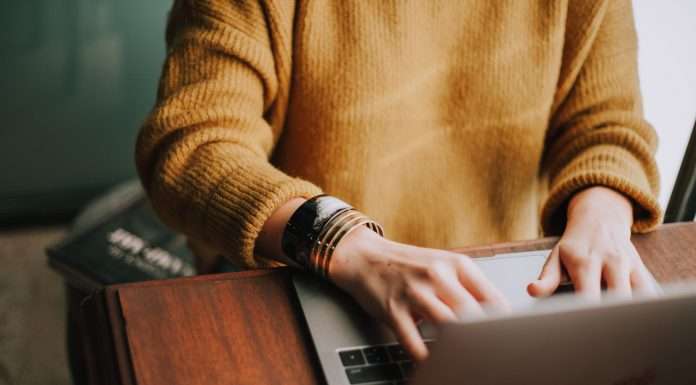 Smarter Contracts seals $1m in backing for its blockchain consent platform Smarter Contracts seals $1m in backing for its blockchain consent platform