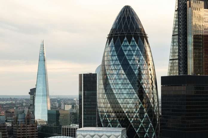 Late last year, The Gherkin played host to a crucial TINtech breakfast meeting, drawing together over a dozen seasoned insurance industry veterans. The gathering, comprising a diverse mix of brokers and insurers, centred its discussions on Blueprint Two – a pivotal initiative shaping the future of the London insurance market. InsurTech Novidea, who hosted the event, delve into the hot topics of the discussion.