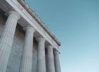 The 4 pillars of future financial crime compliance