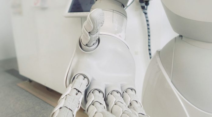 Insurity partners with OIP Robotics to transform P&C insurance sector Insurity, a leading provider of cloud software for insurance carriers, brokers, and MGAs, has partnered with OIP Robotics to revolutionise data processing within the Property & Casualty (P&C) insurance sector.
