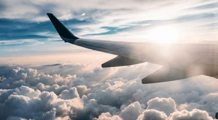 Erste Bank Hungary introduces innovative flight delay insurance with Companjon Erste Bank Hungary introduces innovative flight delay insurance with Companjon
