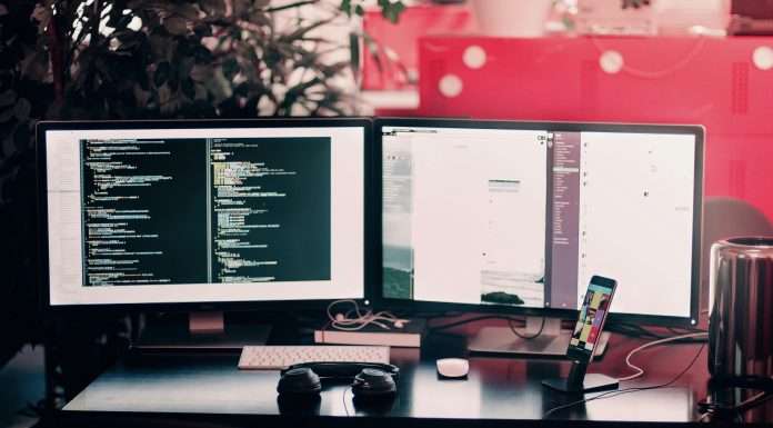 How technology is transforming the insurance sector Imagine filing an insurance claim from your phone, tracking its progress, and resolving everything within days. It might sound like a mirage, but this is already happening. The insurance industry, once known for its slow and outdated processes, is undergoing a significant transformation thanks to rapid advancements in technology and innovative tech-driven solutions.