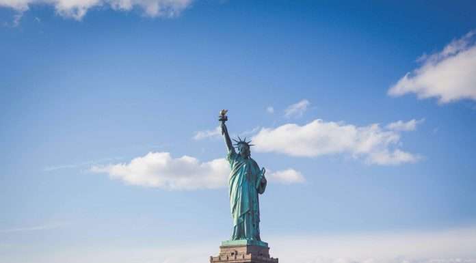 FinTech funding performed solidly this week as $857.2m was raised on a week where the USA continued to lead the market in terms of deal activity. 