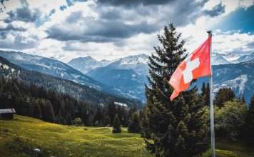 Swiss Re, a leading global re/insurance provider, has announced that it will deploy mea Platform's GenAI solution across its insurance and reinsurance operations.