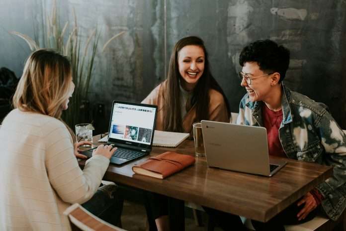 How to attract fast-growth customers in banking