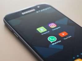 NatWest restricts staff from using WhatsApp and Messenger on company devices