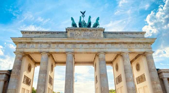 Akur8 welcomes Michael Kraus as strategic advisor for German insurance market Akur8, a leading provider of AI-powered pricing and reserving software, has announced that Michael Kraus, founder of 9elf26 and former CEO of NOVUM, has joined the company as a strategic advisor for the German insurance market.