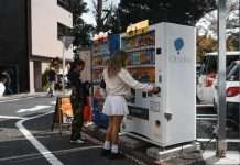 Revolut teams up with Visa to launch innovative debit card vending machine at National University of Singapore