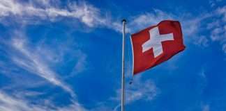 SBLI partners with Swiss Re to transform life insurance underwriting SBLI, The Savings Bank Mutual Life Insurance Company of Massachusetts, is set to transform life underwriting by leveraging Swiss Re’s Underwriting Ease solution through a new partnership with the leading global reinsurer.