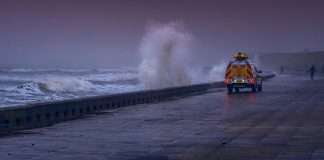 Previsico and Descartes to transform flood insurance with IoT sensors and parametric solutions Previsico has partnered with Descartes Underwriting to offer businesses in the UK and Ireland advanced flood warnings and swift claims payments