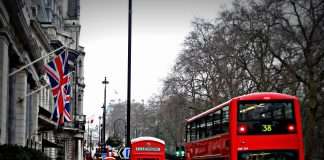 CLARK launches Polly’s Digital Pathway to transform UK life insurance CLARK, Europe’s leading digital insurance broker, has unveiled its first fully digital underwriting solution in the UK under its brand Polly.