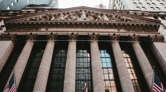 Dinari raises $12.7m to bring US stock market access onchain for global investors