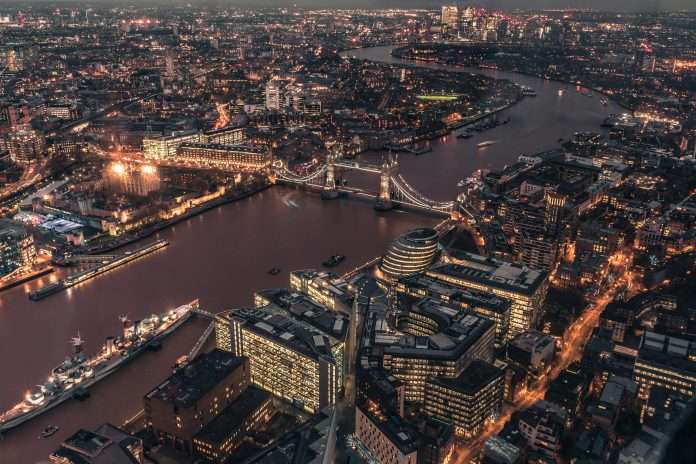 giammarco-boscaro-q140lHKzXZY-unsplash (10) FinTech re:cap lands €125m to scale UK expansion