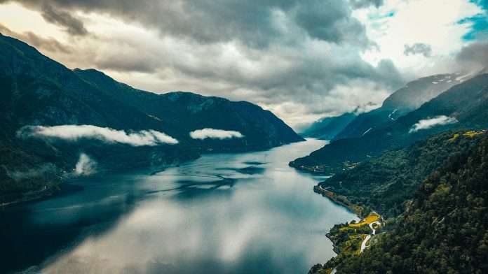 eToro expands Nasdaq partnership for Nordic stocks