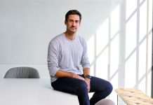 Uber partners with Checkout.com for global payments Checkout.com, a leading global digital payments provider, has been selected by Uber to support its growing enterprise payments infrastructure across multiple global markets.