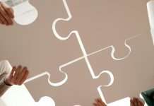 Kalepa and SECURA drive efficiency in commercial insurance Kalepa, a leading AI underwriting software provider, has partnered with SECURA Insurance, to integrate AI into its underwriting, boosting its efficiency, support, and decision-making.