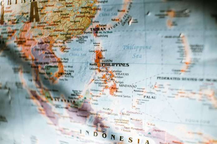 road-ahead--DmmEDv7MXg-unsplash (6) Asian investors eye safety in US dollar assets