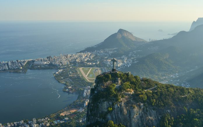 raphael-nogueira-OkiDIla7K8Q-unsplash Interactive Brokers adds Brazil B3 exchange trading access