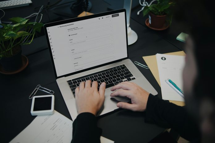 sumup-ru18KXzFA4E-unsplash Bank Norwegian taps Tieto for new invoicing platform