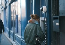 Brits turn back to cash as ATM withdrawals reach record cash