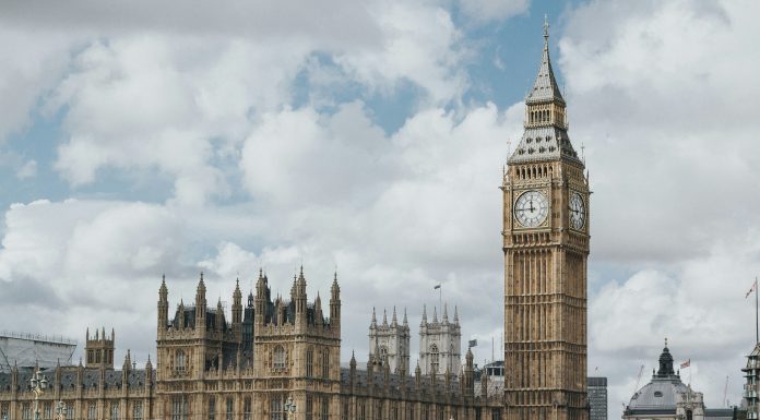 Lords committee warns on private credit risks to UK stability private markets