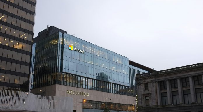 fincite makes cios platform available via Microsoft Azure Marketplace