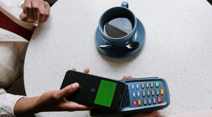 Input 1 launches Payments-as-a-Service for Ironwood Brokers Input 1, a provider of digital billing and payment solutions for the insurance industry, has announced that Ironwood Brokers & Insurance Marketing has selected its Payments-as-a-Service capabilities to enhance digital payment functionality across its nationwide broker network.