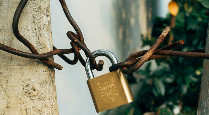 Know Your Customer celebrates 10 years redefining corporate onboarding for global banks The RegTech sector largely took shape in the aftermath of the 2008 banking collapse, helping companies manage the stricter regulations that followed. Know Your Customer is one of the few companies from those early days still thriving, now celebrating its 10th anniversary.