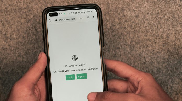 Experian launches insurance marketplace app on ChatGPT Experian, a global data and analytics company specialising in consumer credit, identity and fraud prevention solutions, has announced the launch of the Experian Insurance Marketplace app on ChatGPT.