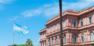 Rent2Cash , the first startup to bring "rental advance" to Italy, has closed a major round of over €100 million , converting real estate assets into immediately available financial liquidity for owners. The transaction will enable the company, led by Gianluca Fioranelli, Yilang Chen, and Marco Grassi, to open a new investment line dedicated to the Large Ticket segment , targeting owners of properties leased to public and institutional entities, characterized by high rents, long-term lease terms, and significant assets. The Company has already made the first investments in this new segment, acquiring leasehold rights on important assets in Italy, including a Trophy Building located in central Rome and used as the headquarters of a leading infrastructure company. Additional properties are currently being evaluated, with closing expected in the coming weeks. A structured round to support industrial growth. The round was led by a leading international investment fund with proven experience in structured finance and real estate-linked transactions, which chose to support Rent2Cash recognizing its solid industrial model, operational maturity, and ability to structure large, complex transactions. The round's financial structure allows Rent2Cash to: significantly increase funding capacity for new rental advance transactions, with larger unit tickets; rapidly scale the operating model , while maintaining high underwriting standards and portfolio quality; structure operations with public and institutional counterparties , with long-term contracts, high rents and premium locations. This new round positions the Company as a key partner for institutional real estate operators, funds, and corporates, offering flexible solutions to a wide range of needs for immediate liquidity without having to sell their existing real estate assets. New verticals and pan-European expansion. This round marks the launch of the Large Ticket segment, which complements the initial small ticket segment already operating, and allows the Company to explore additional verticals dedicated to high-growth segments, all sharing the same distinguishing feature: the presence of an underlying asset and predetermined and scheduled cash flows based on a long-term contractual relationship. In parallel with strengthening its domestic market, Rent2Cash is studying a pan-European expansion plan, with the aim of replicating the rental advance model in the main continental markets. The first target countries are Spain , France and Portugal , selected for their regulatory affinity, depth of the rental market and presence of institutional assets. The internationalization process includes: the opening of local partnerships with financial and real estate operators; the adaptation of the technological platform to national regulatory contexts; the creation of dedicated subsidiaries for each market, both for the origination phase and for the management of purchased credits. In the medium term, the goal is to build a European rental advance platform capable of managing multi-country portfolios and cross-border operations. " The completion of this round represents a turning point for Rent2Cash ," commented the company's management. " The new funding allows us to scale and position ourselves for more complex transactions, particularly with public and institutional counterparties, confirming the solidity of our model. The proceeds raised will also allow us to expand the team with the addition of key senior figures, strengthen our technological infrastructure and proprietary algorithm, and support a new phase of growth, which will accelerate in the coming quarters. " How Rent2Cash Works . Rent2Cash allows property owners to immediately cash in on future rental payments . The company manages collections and offers a fast, digital, and personalized service. Rent2Cash provides a formal liquidity proposal within a few days of the request, accompanied by dedicated support throughout the entire transaction cycle. Rent2Cash's operations and lease acquisition financing are made possible thanks to an innovative lease securitization structure , developed with the support of leading legal and financial sector players. *** Rent2Cash is Italy's leading rental advance company, a service that allows landlords to obtain immediate liquidity by monetizing future rent payments. Launched in 2024, Rent2Cash has developed a proprietary platform based on an advanced algorithm that integrates leading rating providers and analyzes over 50 variables related to the property, the lease, the landlord, and the tenant, ensuring a comprehensive and structured risk assessment.