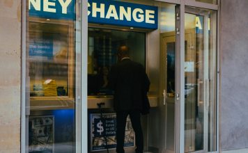 The case for modern client lifecycle management in banking Managing the full client journey has become increasingly complex for financial institutions. From prospecting and onboarding to compliance monitoring and long term relationship management, each stage of the process now involves multiple systems, regulatory requirements, and internal teams.