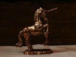 KreditBee raises $280m Series E at $1.5bn valuation KreditBee raises $280m Series E at $1.5bn valuation