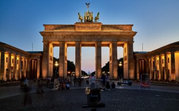 FloQast opens Berlin hub to boost DACH presence