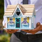 Mortgage lenders face growing pressure to deliver faster and more personalised customer experiences. Rising borrower expectations, broker-led distribution models, and the need to modernise legacy systems are forcing lenders to rethink how lending journeys are designed.