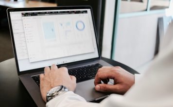 Gresham and FundGuard partner for portfolio data insight