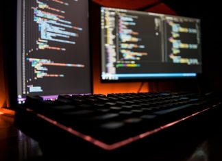 10x Banking and Tweezr partner to speed core migration