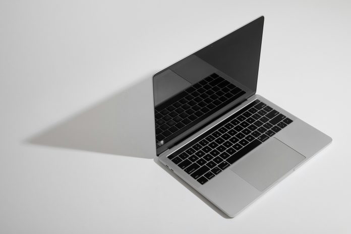 giorgio-trovato-8krX0HkXw8c-unsplash (1) OAK