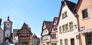 Adnovum to bring Sixfold's AI underwriting to DACH insurers