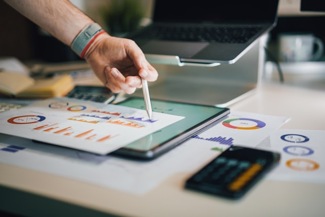Jakub Zerzycki ykgLX_CwtDw-Unsplash (11) Navan launches AI tool to streamline business travel