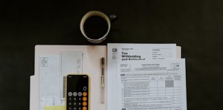 Lloyds and BankiFi launch free MTD tool for small businesses